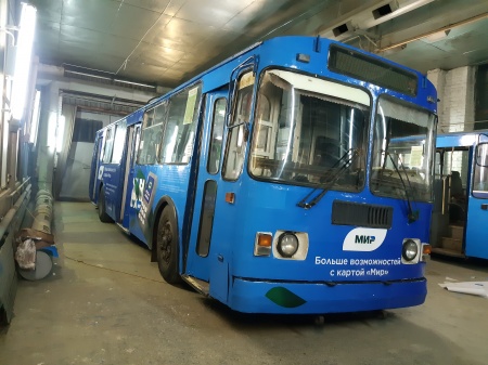 Оклейка, брендирование троллейбуса МУП ТТП г Орел .964